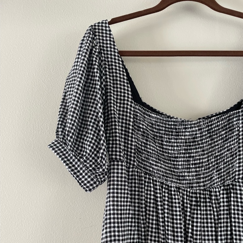 Spring/ summer time flowy dress